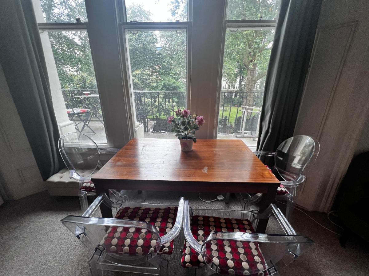 Hyde Park Studio Has Private Balcony With Tranquil Garden View لندن المظهر الخارجي الصورة