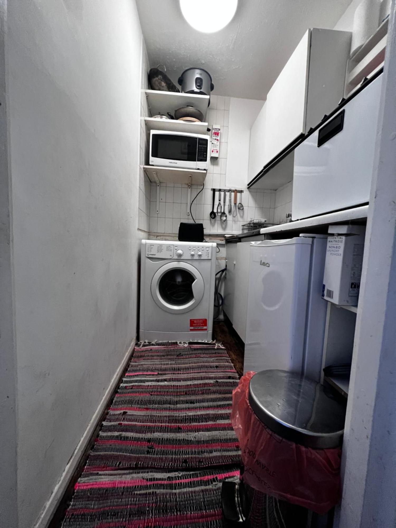 Hyde Park Studio Has Private Balcony With Tranquil Garden View لندن المظهر الخارجي الصورة
