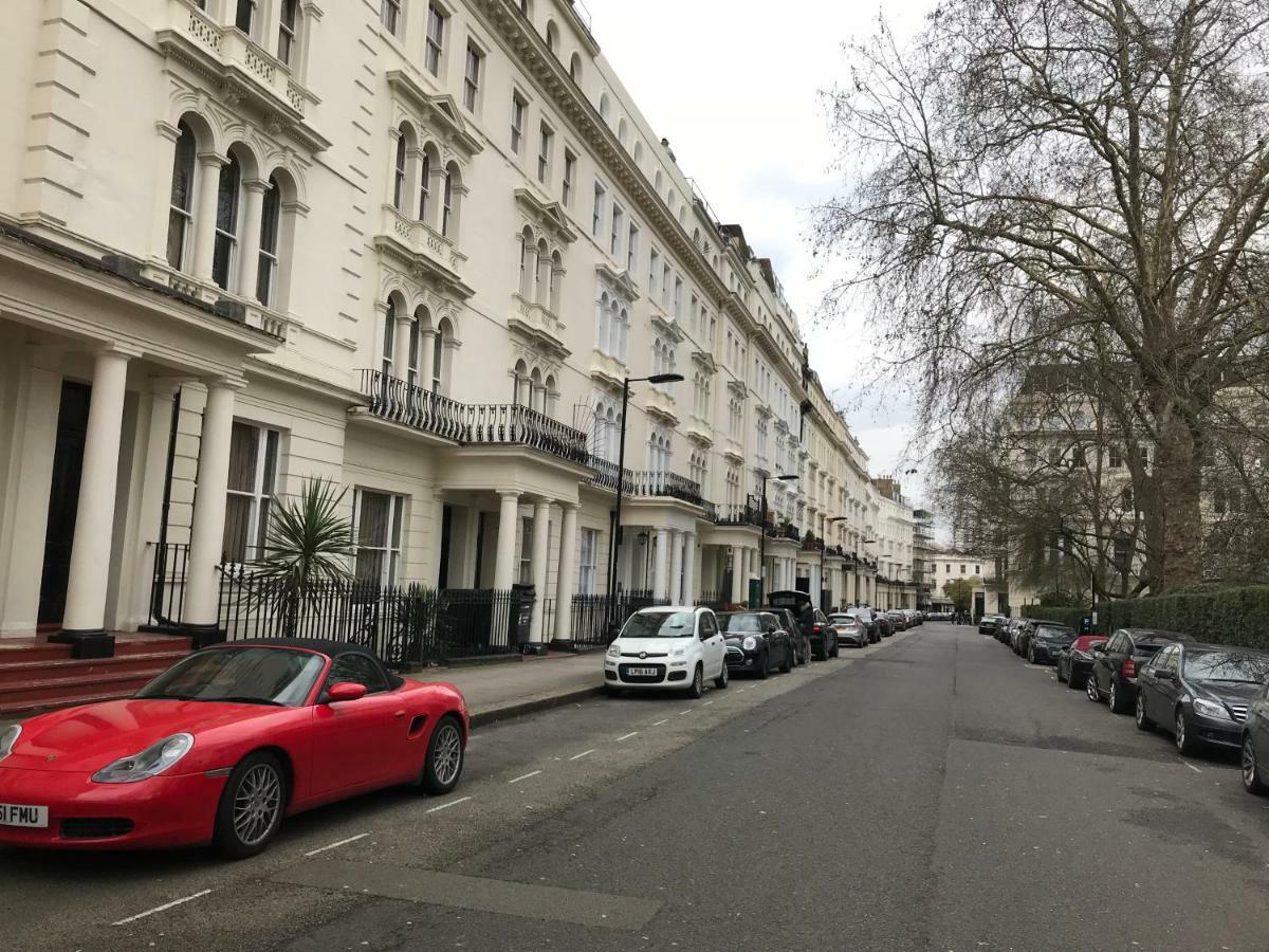 Hyde Park Studio Has Private Balcony With Tranquil Garden View لندن المظهر الخارجي الصورة